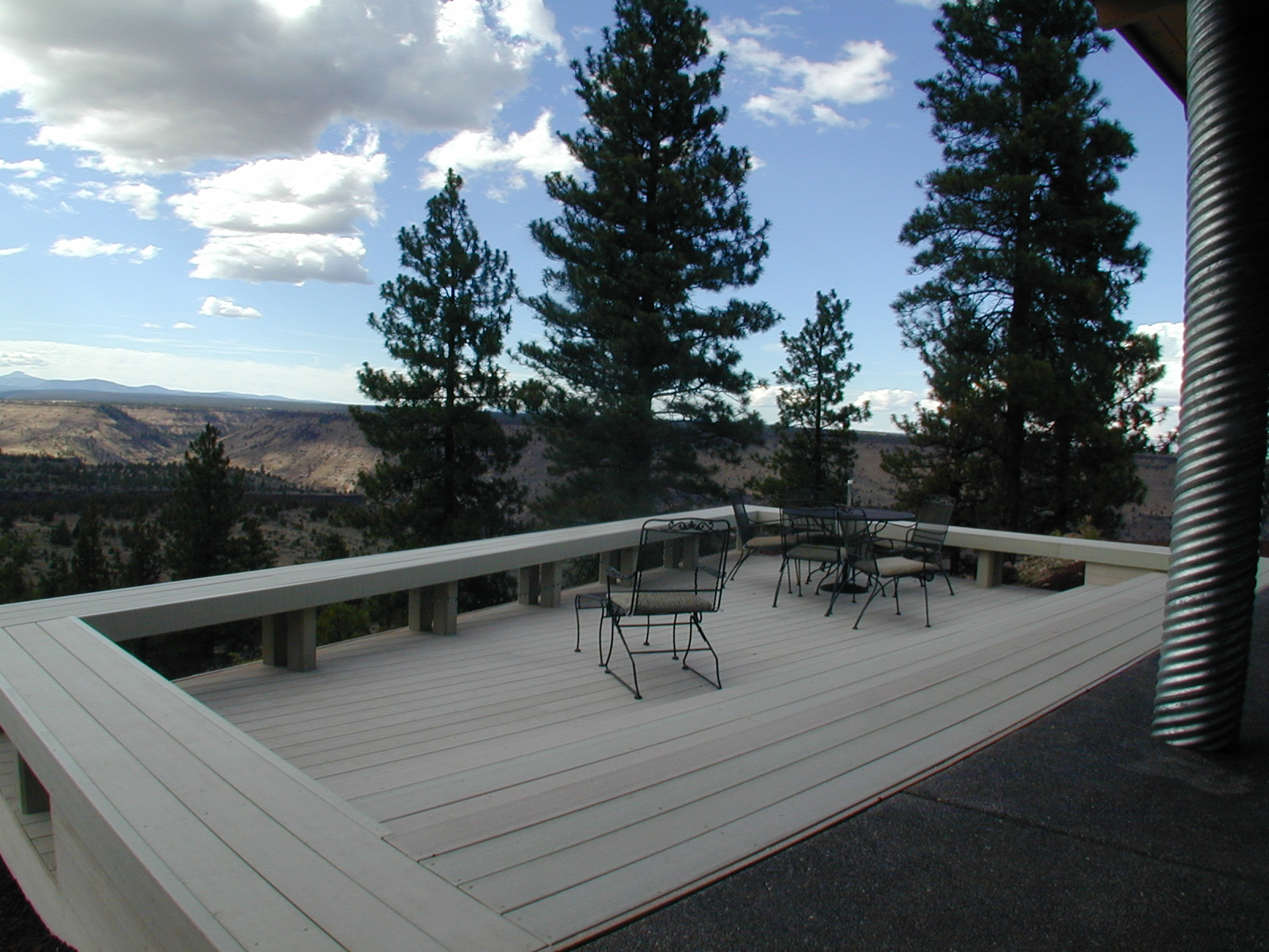 deck with view